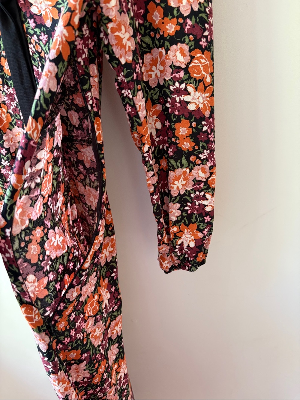 Nobody's Child Floral Phoebe Collared Midi Dress - Picture 12 of 16